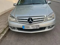 Silber Gebraucht 2010 Mercedes C200 Limousine | 8.500 € (Etwas zu teuer)