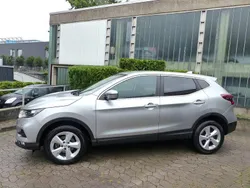 Silber Gebraucht 2018 Nissan Qashqai Acenta SUV | 14.700 € (Fairer Preis)