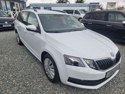 Weiß Gebraucht 2017 Skoda Octavia Ambition Kombi | 16.990 € (Fairer Preis)