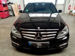 Schwarz Gebraucht 2012 Mercedes C350 Avantgarde Limousine | 21.000 € (Teuer)