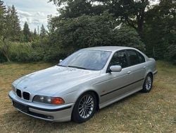 Silber Gebraucht 1999 BMW 523 Limousine | 4.450 € (Etwas zu teuer)