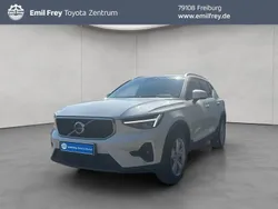 Weiß Gebraucht 2024 Volvo XC40 Core SUV | 34.990 € (Guter Preis)
