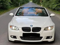 Weiß Gebraucht 2009 BMW 325 Cabriolet Cabrio | 10.299 € (Etwas zu teuer)