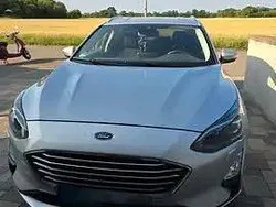 Silber Gebraucht 2019 Ford Focus Titanium Kombi | 16.000 € (Guter Preis)