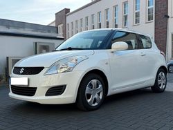 Weiß Gebraucht 2011 Suzuki Swift Kleinwagen | 5.200 € (Fairer Preis)