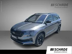 Grau Gebraucht 2022 Skoda Karoq SportLine SUV | 33.450 € (Fairer Preis)