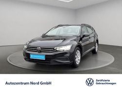 Deep black perleffekt Gebraucht 2022 VW Passat Conceptline Kombi | 21.890 € (Guter Preis)