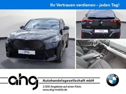 Schwarz Neu 2025 BMW iX2 Luxury Line SUV | 59.630 € (Fairer Preis)