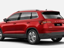 Velvetrot metallic Neu 2025 Skoda Karoq Drive SUV | 33.851 € (Fairer Preis)