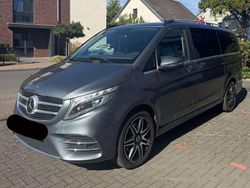 Grau Gebraucht 2018 Mercedes V250 Avantgarde Van / Kleinbus | 41.990 € (Fairer Preis)