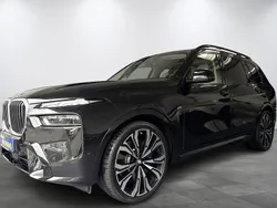 Saphirschwarz Gebraucht 2023 BMW X7 M Sport SUV | 94.980 € (Teuer)