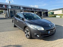 Grau Gebraucht 2011 Renault Mégane GrandTour Bose Edition Kombi | 4.500 €