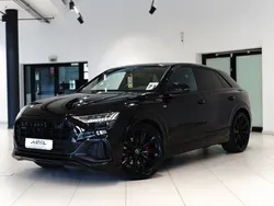Mythosschwarz metallic Gebraucht 2022 Audi Q8 S-Line SUV | 60.449 € (Guter Preis)
