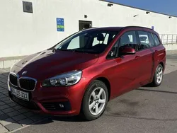 Rot Gebraucht 2016 BMW 218 Gran Tourer Sport Line Van / Kleinbus | 13.300 € (Fairer Preis)