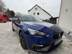 Blau Gebraucht 2020 Seat Leon FR Kleinwagen | 21.100 € (Fairer Preis)