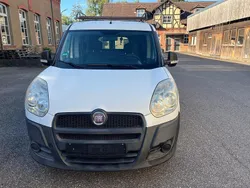 Weiß Gebraucht 2011 Fiat Doblò Van / Kleinbus | 1.800 € (Superpreis)