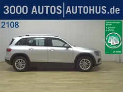 Schwarz Gebraucht 2022 Mercedes GLB200 AMG line SUV | 35.900 € (Etwas zu teuer)