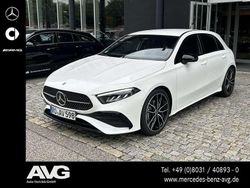 Weiß Gebraucht 2025 Mercedes A200 AMG line Limousine | 36.800 € (Teuer)