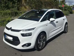 Weiß Gebraucht 2016 Citroën C4 Picasso Start Van / Kleinbus | 10.900 € (Fairer Preis)