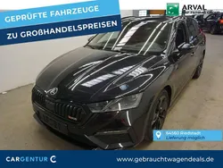 Schwarz magic perleffekt Gebraucht 2022 Skoda Octavia RS Kombi | 25.490 € (Guter Preis)