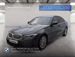Grau Gebraucht 2024 BMW 320 Comfort Edition Limousine | 43.310 € (Etwas zu teuer)