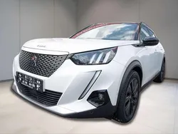 Weiss Gebraucht 2021 Peugeot e-2008 GT SUV | 18.390 € (Guter Preis)