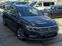 Grau Gebraucht 2022 VW Passat Business Kombi | 16.700 € (Teuer)