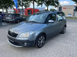 Platingrau metallic Gebraucht 2012 Skoda Roomster Ambition Kombi | 2.990 € (Fairer Preis)