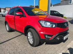 Rot Gebraucht 2017 Ssangyong Korando SUV | 12.750 € (Teuer)