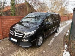 Schwarz Gebraucht 2022 Mercedes V250 Van / Kleinbus | 43.500 € (Superpreis)