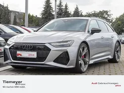 Florettsilber metallic Gebraucht 2022 Audi RS6 Ambiente Kombi | 106.980 € (Guter Preis)