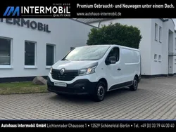Weiß Gebraucht 2018 Renault Trafic Komfort Van | 12.990 € (Guter Preis)