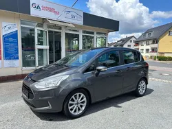 Grau Gebraucht 2015 Ford B-MAX Titanium Van / Kleinbus | 5.450 € (Fairer Preis)