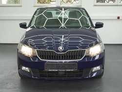 Blau Gebraucht 2016 Skoda Fabia Ambition Kleinwagen | 9.299 € (Fairer Preis)