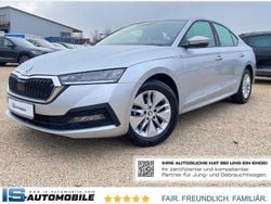 Silber Gebraucht 2021 Skoda Octavia Ambition Limousine | 22.299 € (Guter Preis)