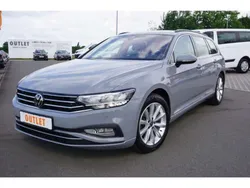 Grau Gebraucht 2023 VW Passat Kombi | 28.440 € (Guter Preis)