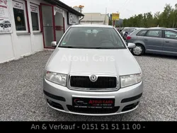 Silber Gebraucht 2005 Skoda Fabia Ambiente Limousine | 2.999 € (Etwas zu teuer)