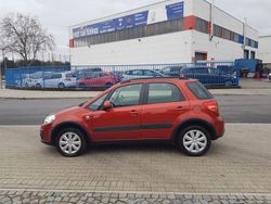 Orange Gebraucht 2011 Suzuki SX4 Limousine | 7.499 € (Etwas zu teuer)
