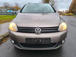 Kaschmirbraun metallic Gebraucht 2013 VW Golf Plus Cross Life Van / Kleinbus | 9.990 € (Fairer Preis)