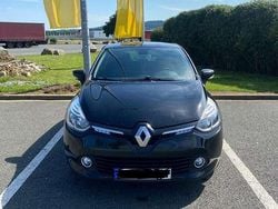 Schwarz Gebraucht 2015 Renault Clio IV LIMITED Kleinwagen | 5.900 € (Fairer Preis)