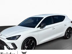 Weiß Gebraucht 2025 Cupra Leon Limousine | 38.190 € (Guter Preis)