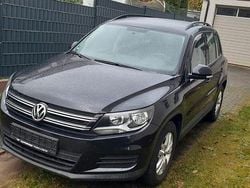 Schwarz Gebraucht 2016 VW Tiguan SUV | 12.500 € (Superpreis)