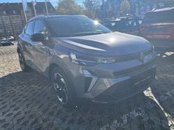 Stahlgrau schwarz Neu 2025 Renault Captur Techno SUV | 25.990 € (Guter Preis)