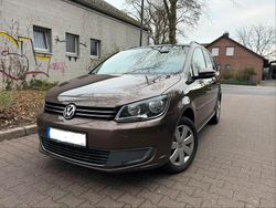 Braun Gebraucht 2011 VW Touran Comfortline Van / Kleinbus | 5.400 € (Guter Preis)