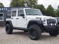 Weiß Gebraucht 2016 Jeep Wrangler Unlimited Sahara SUV | 24.000 € (Superpreis)