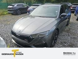 Grau Gebraucht 2022 Skoda Octavia RS Kombi | 26.970 € (Guter Preis)