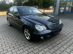 Schwarz Gebraucht 2004 Mercedes C270 Limousine | 5.990 € (Fairer Preis)