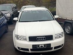 Weiß Gebraucht 2003 Audi A4 Performance Kombi | 1.890 € (Guter Preis)