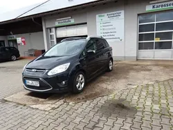 Schwarz Gebraucht 2013 Ford Grand C-Max Van / Kleinbus | 6.980 € (Fairer Preis)