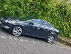 Schwarz Gebraucht 2009 Ford Mondeo Limousine | 3.000 €